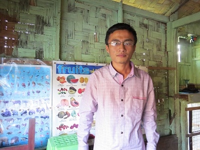 Van Hoe Lian, Neighborhood school teacher