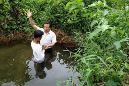 Baptism in Karen State