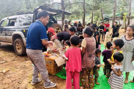 IDP camp Karenni State food distribution 2