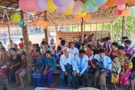 Christmas service Tanintharyi village