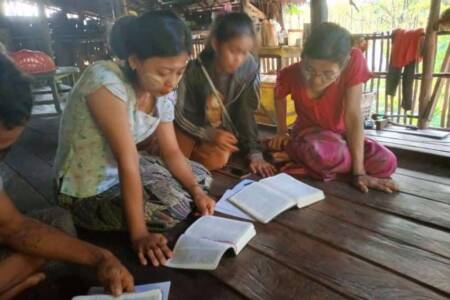 Using new Bibles Tanintharyi area house church