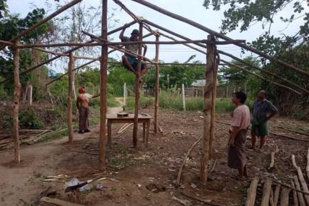 Building home for leprosy patient