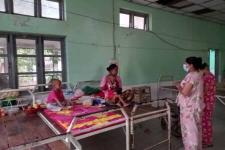 Mother and child lepers